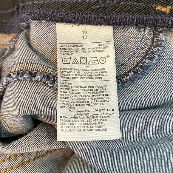 Old Navy Rockstar Mid Rise Distressed Jeggings - Picture 7 of 7